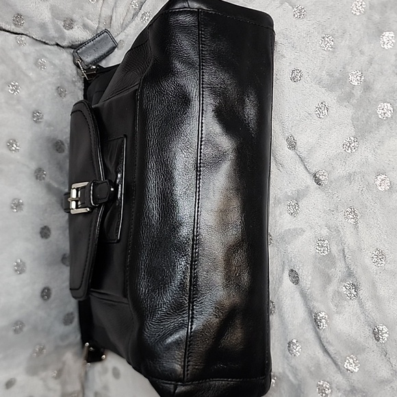 Coach 2014 Charlie black leather hobo bag - Picture 4 of 5